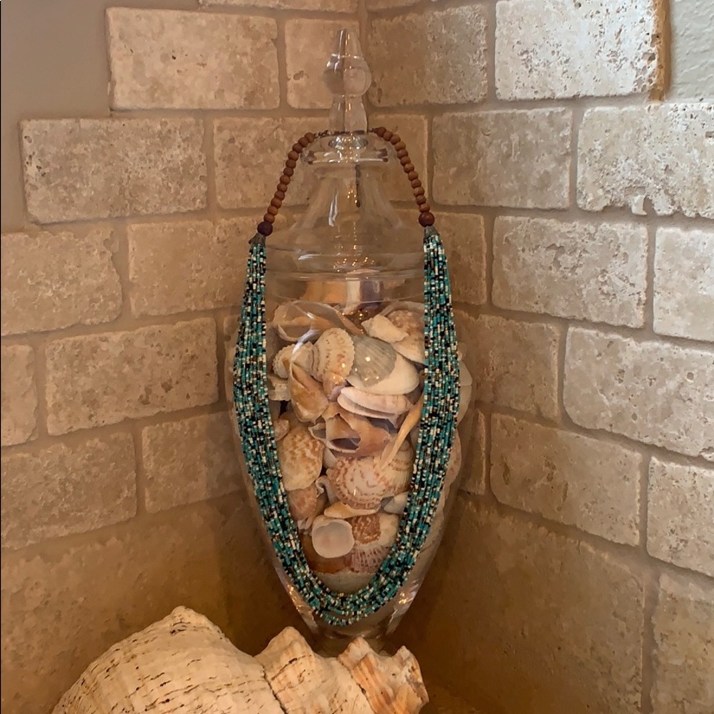 Beaded necklace